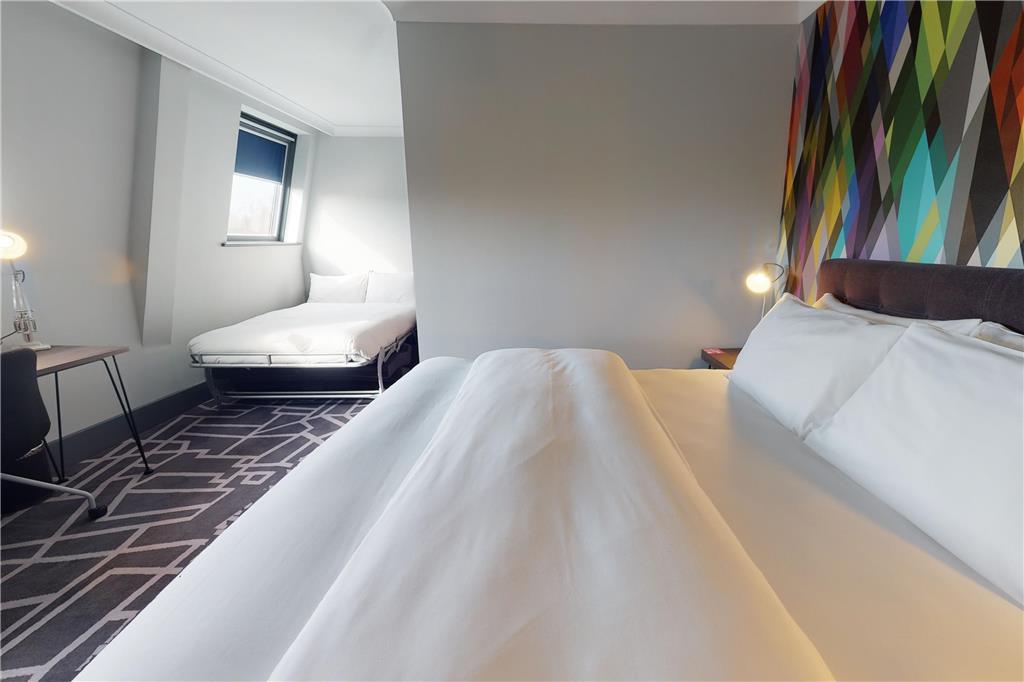 Village Hotel Bracknell Rum bild